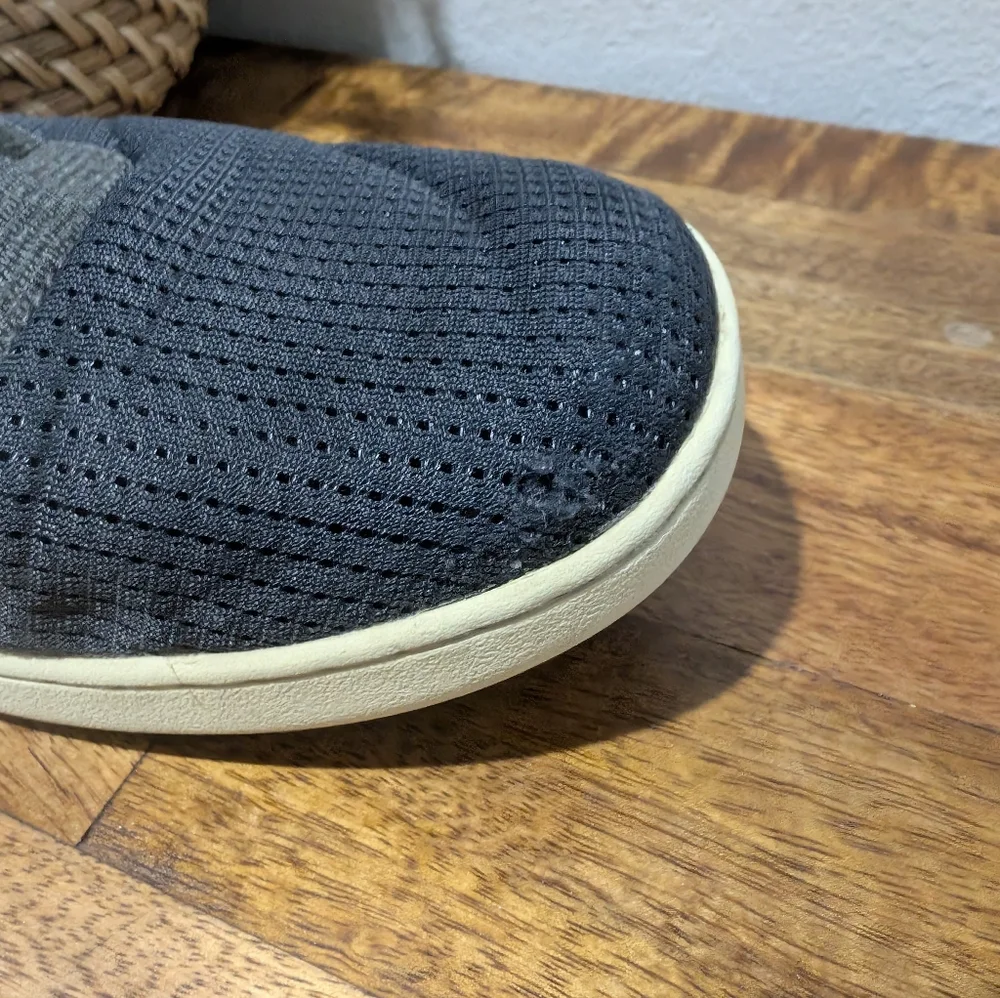 OluKai Nohea Moku Boat Shoes Mens 10.5 Blue Gray  Tie Denim Mesh Casual Sneakers